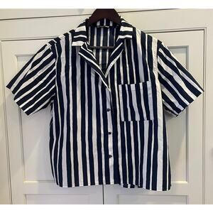 Marimekko Uniqlo Womens Blue White Striped
Shirt Sz. S cotton NWOT